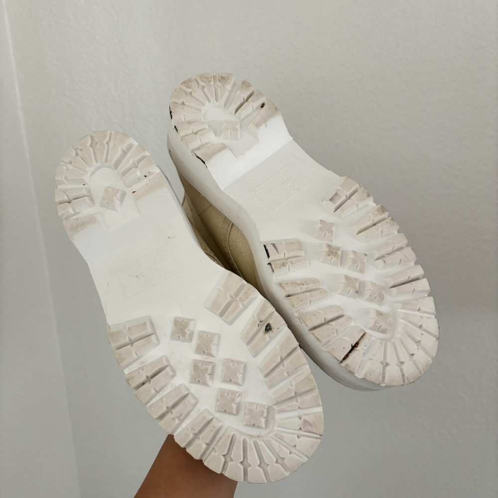 Dr. Martens Molly Glitter White Platform Boots 9 - Picture 3 of 7